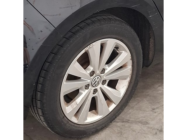 Personenauto, volkswagen, golf, 1.2 tsi trendline, 2015 - afbeelding 34 van  34