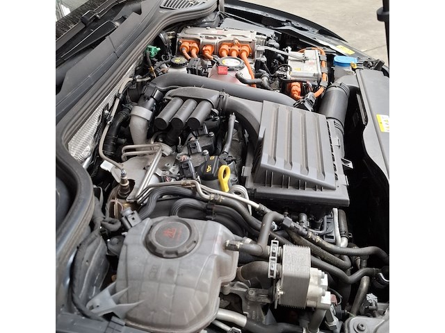 Personenauto, volkswagen, golf, 1.4 ehybrid gte, 2020 - afbeelding 18 van  52