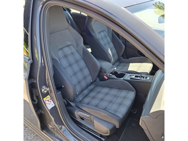 Personenauto, volkswagen, golf, 1.4 ehybrid gte, 2020 - afbeelding 31 van  66