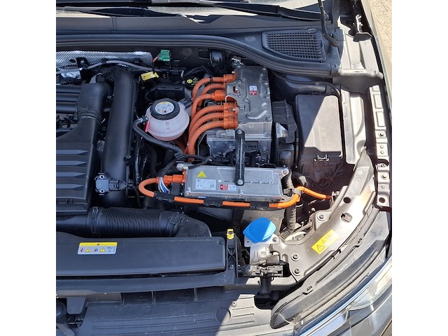 Personenauto, volkswagen, golf, 1.4 ehybrid gte, 2020 - afbeelding 53 van  66