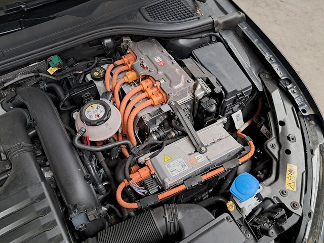 Personenauto, volkswagen, golf, 1.4 ehybrid gte, 2021 - afbeelding 62 van  68