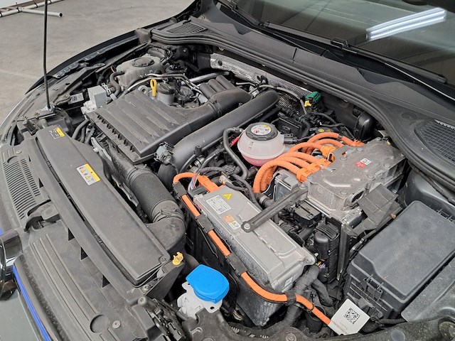 Personenauto, volkswagen, golf, 1.4 ehybrid gte, 2021 - afbeelding 63 van  68