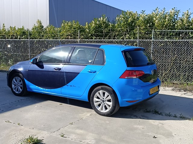 Personenauto, volkswagen, golf, 1.4 tgi comfortline bluemotion, 2014 - afbeelding 37 van  40