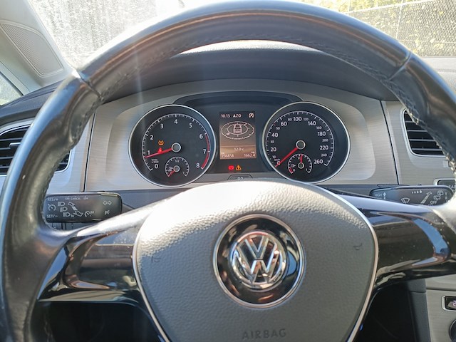 Personenauto, volkswagen, golf, 1.4 tgi comfortline bluemotion, 2014 - afbeelding 9 van  32