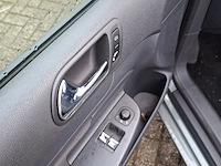 Personenauto, volkswagen, golf, 1.4 trendline, 2004 - afbeelding 3 van  12