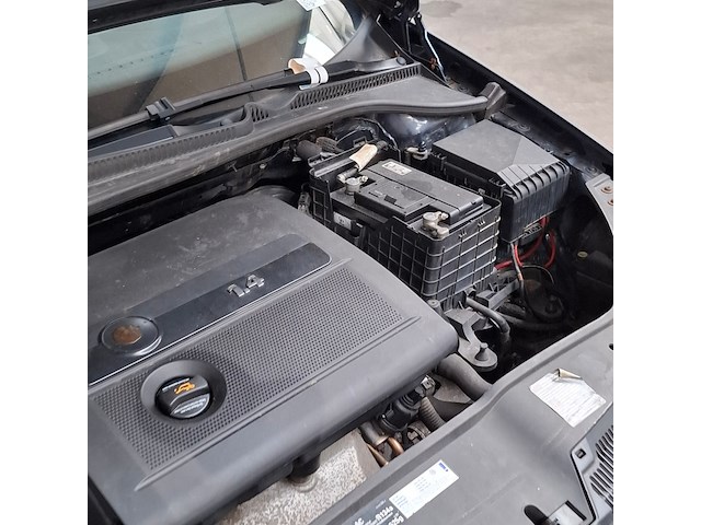 Personenauto, volkswagen, golf, 1.4 trendline, 2004 - afbeelding 28 van  41