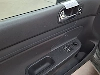 Personenauto, volkswagen, golf, 1.4 trendline, 2004 - afbeelding 38 van  79