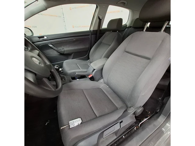 Personenauto, volkswagen, golf, 1.4 trendline, 2004 - afbeelding 42 van  79