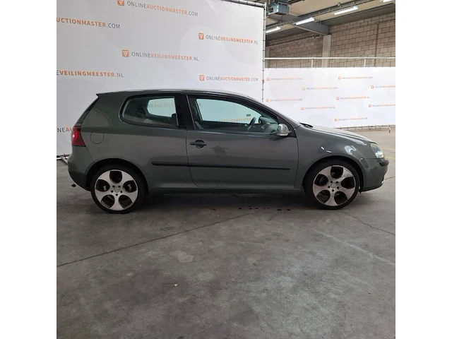 Personenauto, volkswagen, golf, 1.4 trendline, 2004 - afbeelding 34 van  79