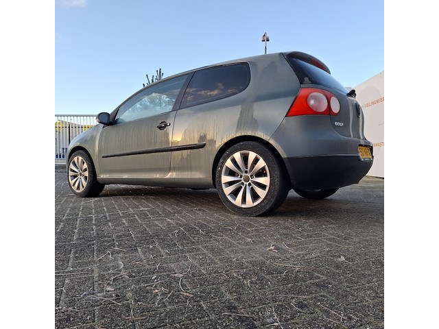 Personenauto, volkswagen, golf, 1.4 trendline, grijs, 2004 - afbeelding 8 van  41