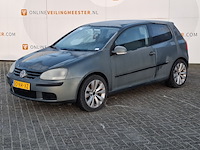 Personenauto, volkswagen, golf, 1.4 trendline, grijs, 2004 - afbeelding 1 van  41