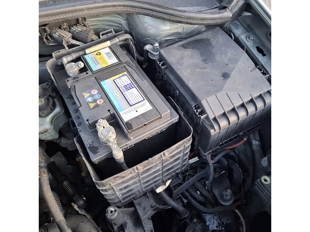 Personenauto, volkswagen, golf, 1.4 trendline, grijs, 2004 - afbeelding 13 van  41