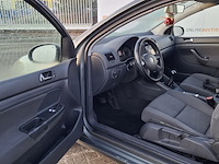 Personenauto, volkswagen, golf, 1.4 trendline, grijs, 2004 - afbeelding 16 van  41