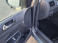 Personenauto, volkswagen, golf, 1.4 trendline, grijs, 2004 - afbeelding 17 van  41