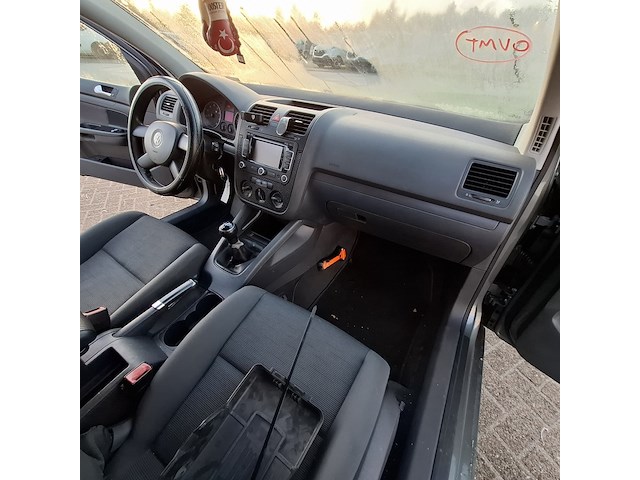 Personenauto, volkswagen, golf, 1.4 trendline, grijs, 2004 - afbeelding 30 van  41