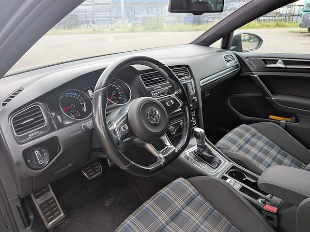 Personenauto, volkswagen, golf, 1.4 tsi gte, 2015 - afbeelding 11 van  38