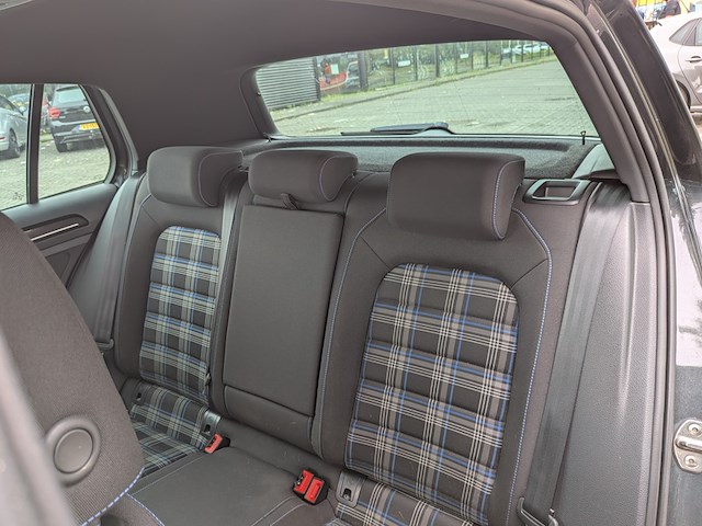 Personenauto, volkswagen, golf, 1.4 tsi gte, 2015 - afbeelding 27 van  38