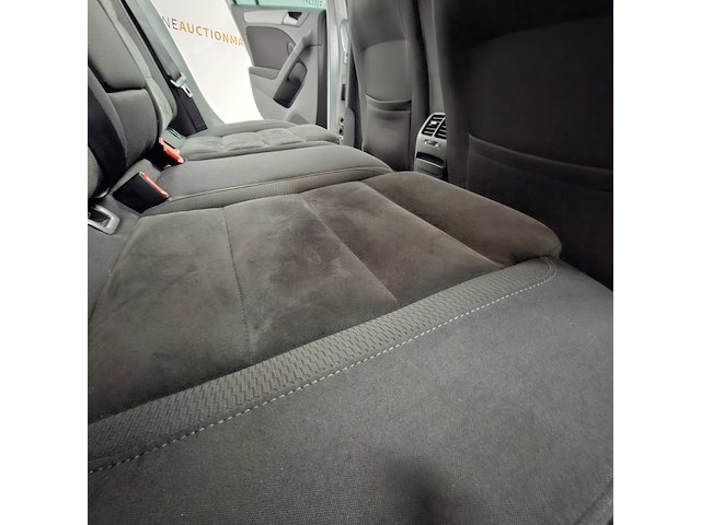 Personenauto, volkswagen, golf, 1.4 tsi highline, 2010 - afbeelding 33 van  52