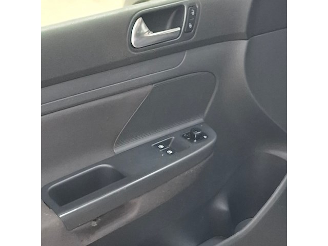 Personenauto, volkswagen, golf, 1.4 tsi trendline, 2009 - afbeelding 4 van  35