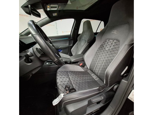 Personenauto, volkswagen, golf, 1.5 etsi r-line, 2020 - afbeelding 40 van  82
