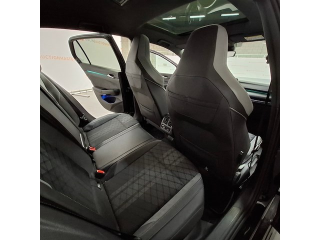 Personenauto, volkswagen, golf, 1.5 etsi r-line, 2020 - afbeelding 55 van  82