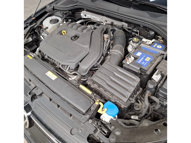 Personenauto, volkswagen, golf, 1.5 etsi r-line, 2020 - afbeelding 69 van  82