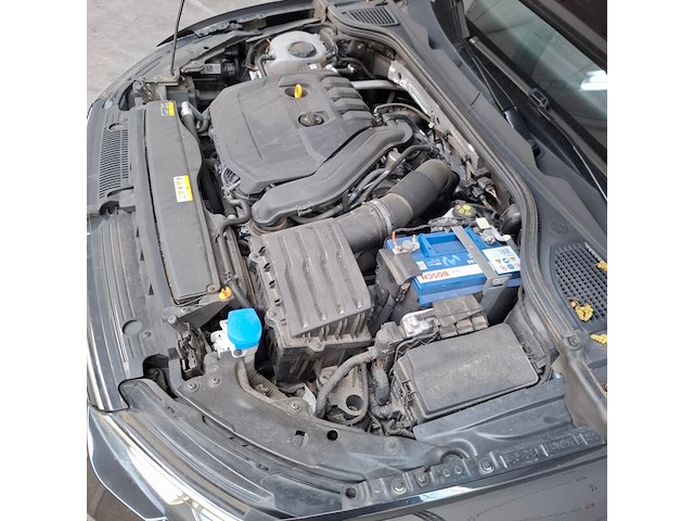 Personenauto, volkswagen, golf, 1.5 etsi r-line business, 2021 - afbeelding 24 van  31