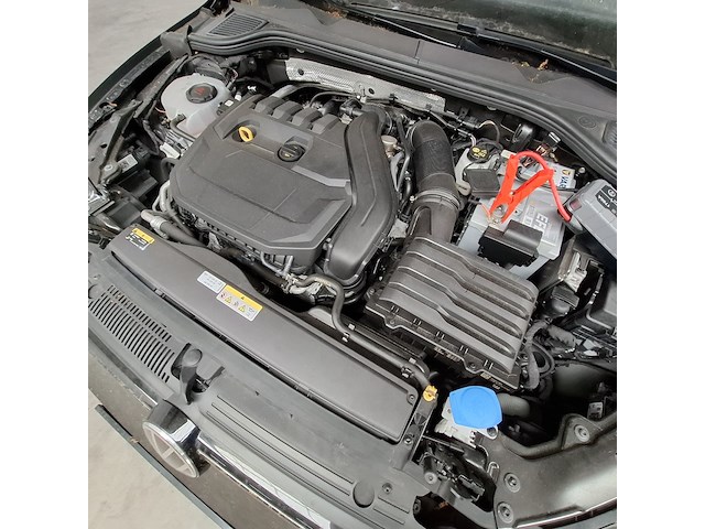 Personenauto, volkswagen, golf, 1.5 etsi r-line business+, 2022 - afbeelding 44 van  61