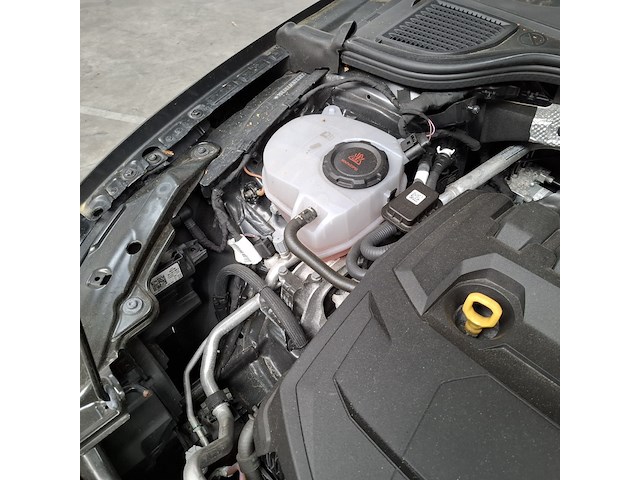 Personenauto, volkswagen, golf, 1.5 etsi r-line business+, 2022 - afbeelding 49 van  61