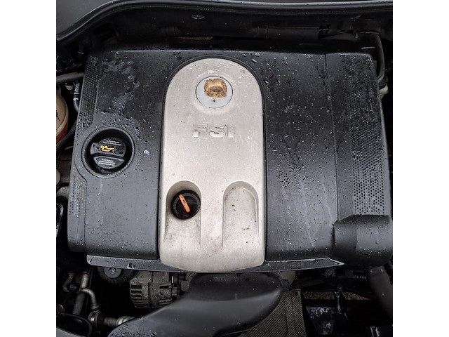 Personenauto, volkswagen, golf 1.6 fsi trendline, 2004 - afbeelding 13 van  44