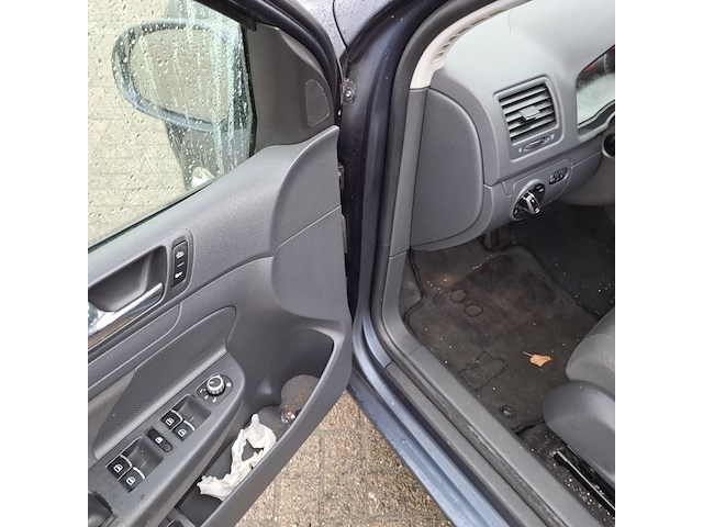 Personenauto, volkswagen, golf 1.6 fsi trendline, 2004 - afbeelding 17 van  44