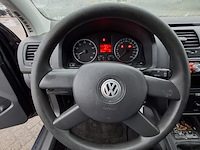 Personenauto, volkswagen, golf 1.6 fsi trendline, 2004 - afbeelding 19 van  44
