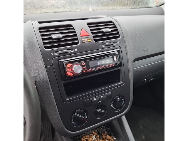 Personenauto, volkswagen, golf 1.6 fsi trendline, 2004 - afbeelding 24 van  44