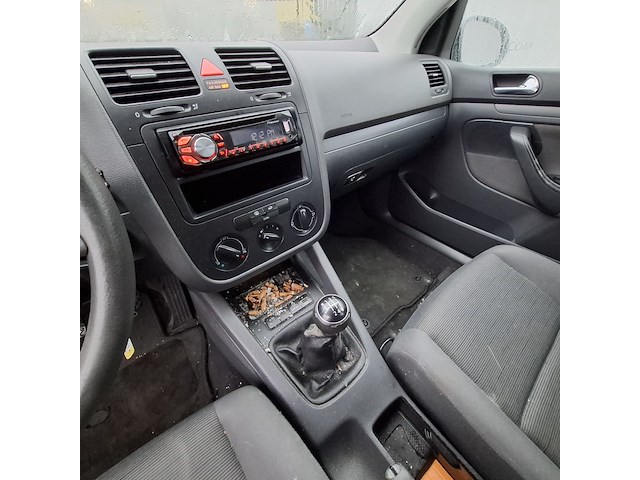 Personenauto, volkswagen, golf 1.6 fsi trendline, 2004 - afbeelding 26 van  44