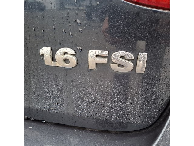 Personenauto, volkswagen, golf 1.6 fsi trendline, 2004 - afbeelding 38 van  44