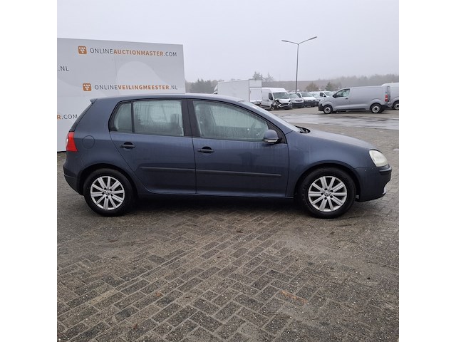 Personenauto, volkswagen, golf 1.6 fsi trendline, 2004 - afbeelding 34 van  44