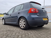 Personenauto volkswagen, golf 1.6 fsi trendline, grijs, bouwjaar 2006 - afbeelding 8 van  47