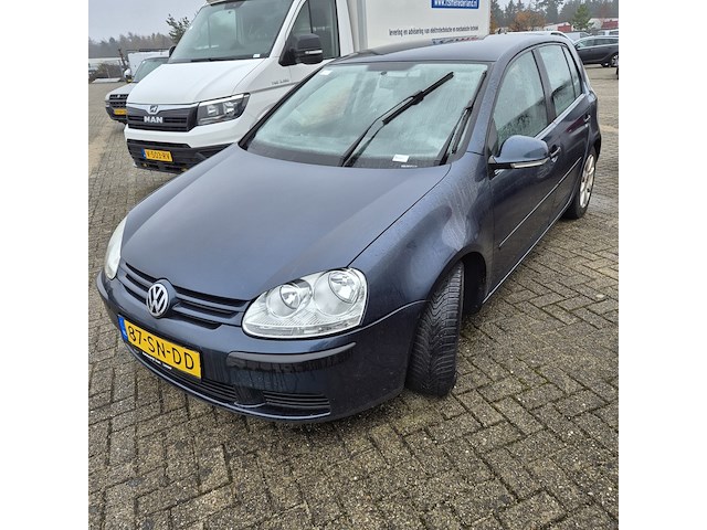 Personenauto volkswagen, golf 1.6 fsi trendline, grijs, bouwjaar 2006 - afbeelding 1 van  47