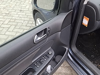 Personenauto volkswagen, golf 1.6 fsi trendline, grijs, bouwjaar 2006 - afbeelding 18 van  47