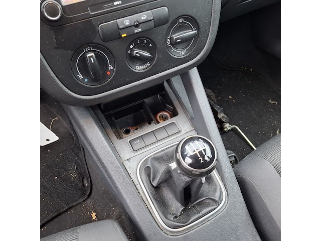 Personenauto volkswagen, golf 1.6 fsi trendline, grijs, bouwjaar 2006 - afbeelding 27 van  47