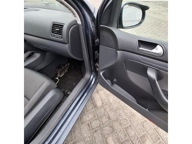 Personenauto volkswagen, golf 1.6 fsi trendline, grijs, bouwjaar 2006 - afbeelding 36 van  47