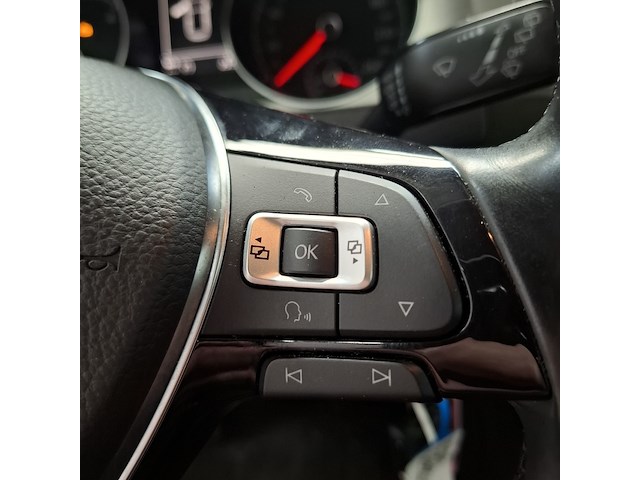 Personenauto, volkswagen, golf, 1.6 tdi comfortline, 2015 - afbeelding 5 van  50