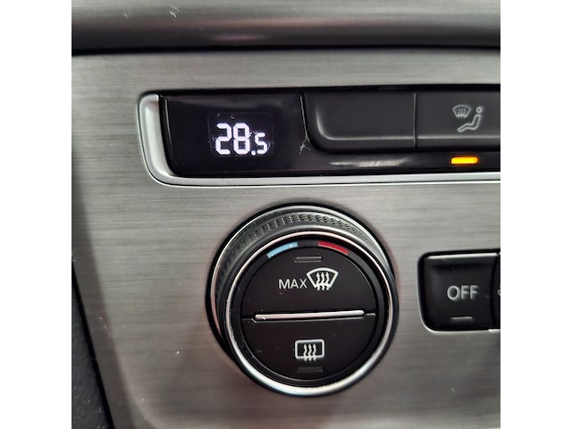 Personenauto, volkswagen, golf, 1.6 tdi comfortline, 2015 - afbeelding 15 van  50