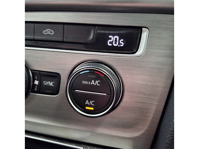 Personenauto, volkswagen, golf, 1.6 tdi comfortline, 2015 - afbeelding 16 van  50