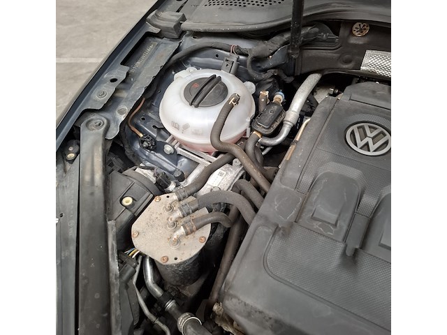 Personenauto, volkswagen, golf, 1.6 tdi comfortline, 2015 - afbeelding 31 van  50