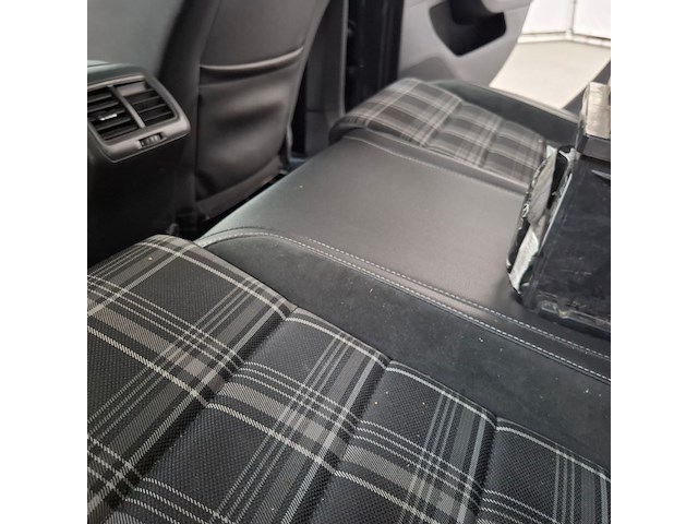 Personenauto, volkswagen, golf, 1.6 tdi comfortline, 2017 - afbeelding 38 van  66