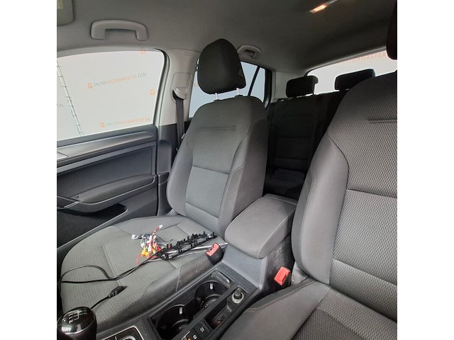 Personenauto, volkswagen, golf, 1.6 tdi comfortline bluemotion, 2013 - afbeelding 53 van  85