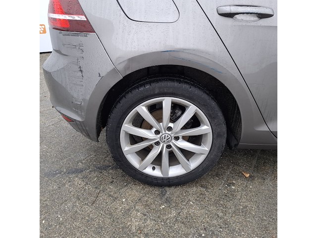 Personenauto, volkswagen, golf, 1.6 tdi connected series, 2016 - afbeelding 7 van  47