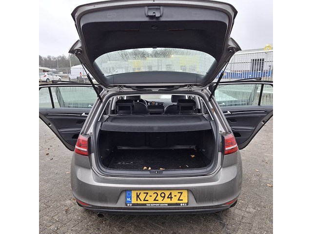 Personenauto, volkswagen, golf, 1.6 tdi connected series, 2016 - afbeelding 29 van  47