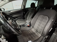 Personenauto, volkswagen, golf, 1.6 tdi highline bluemotion, 2014 - afbeelding 15 van  55